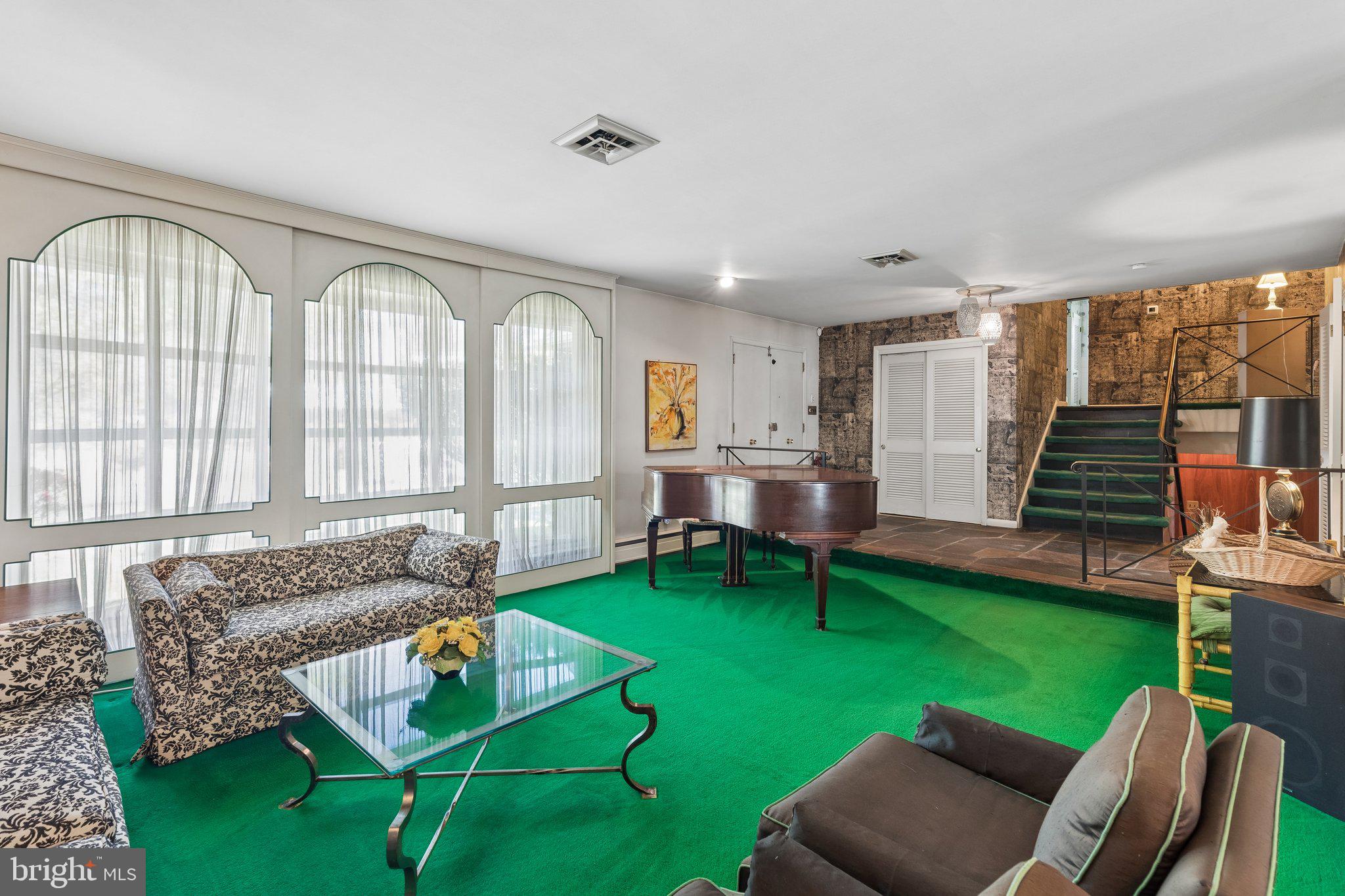 SWARTHMORE - Residential