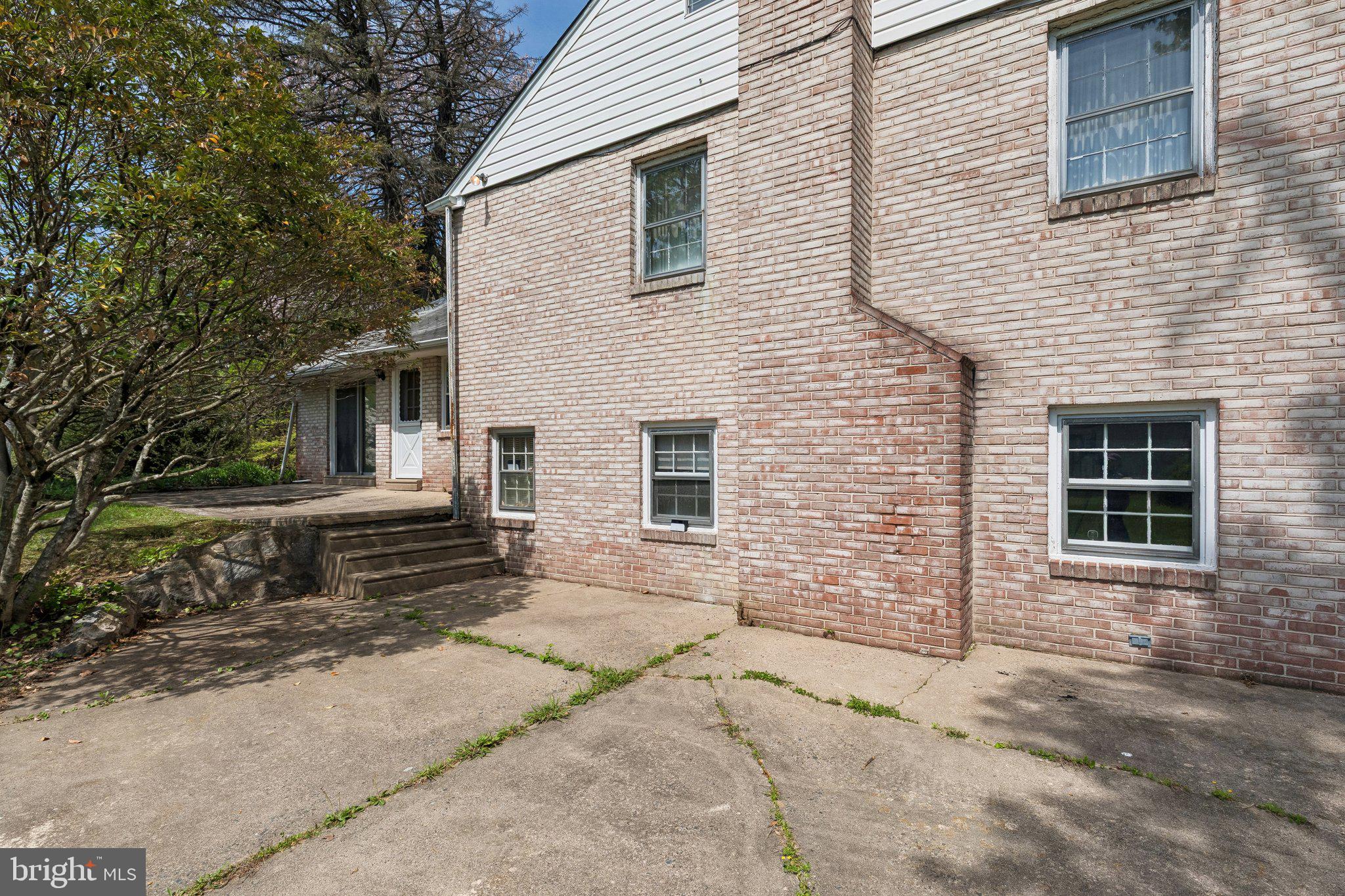 SWARTHMORE - Residential