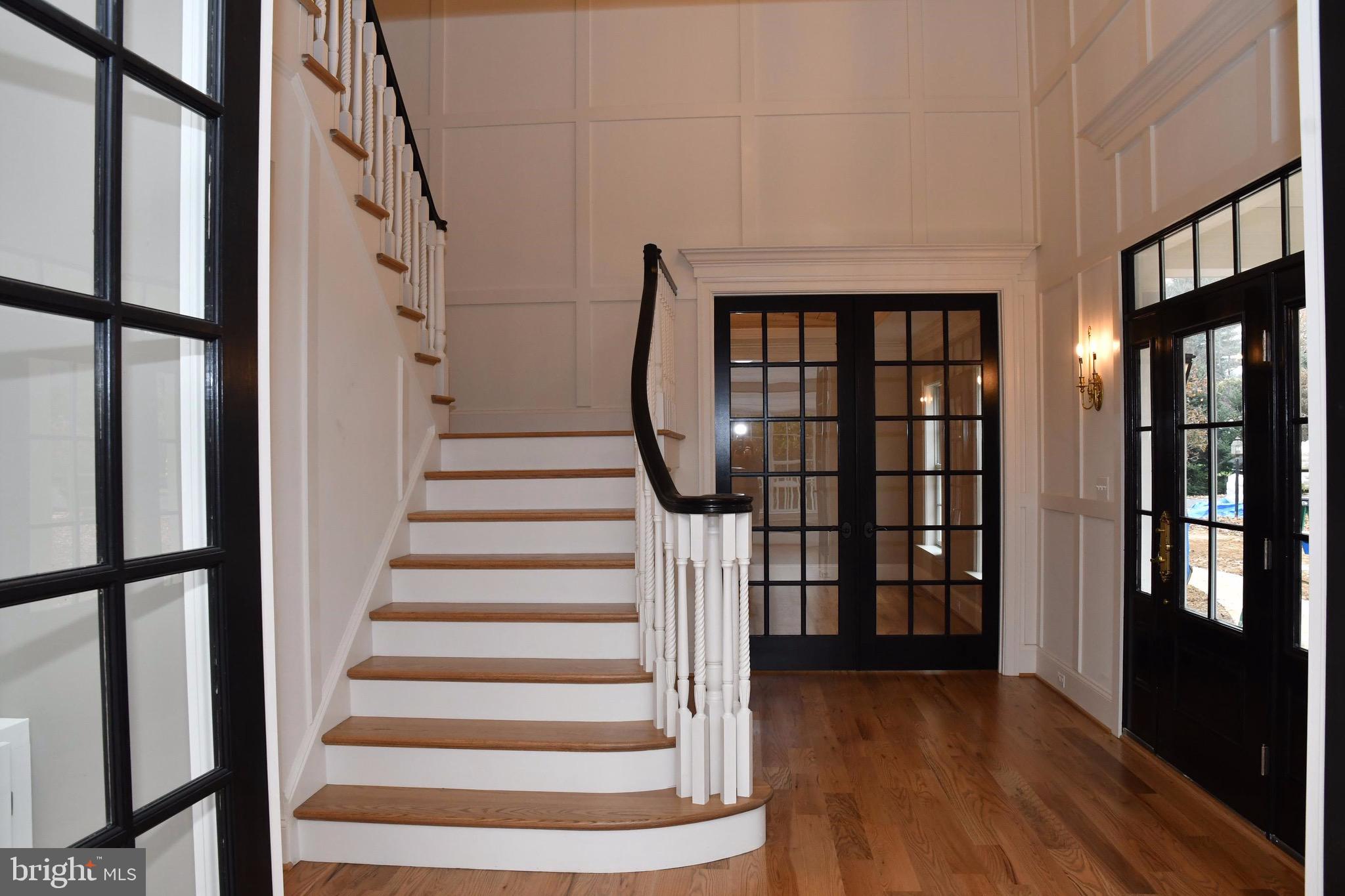 BRIAR KNOLL - Residential