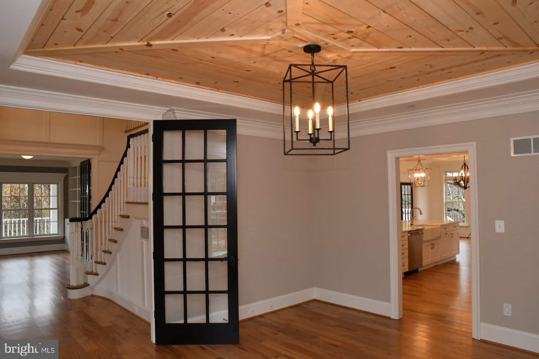 BRIAR KNOLL - Residential