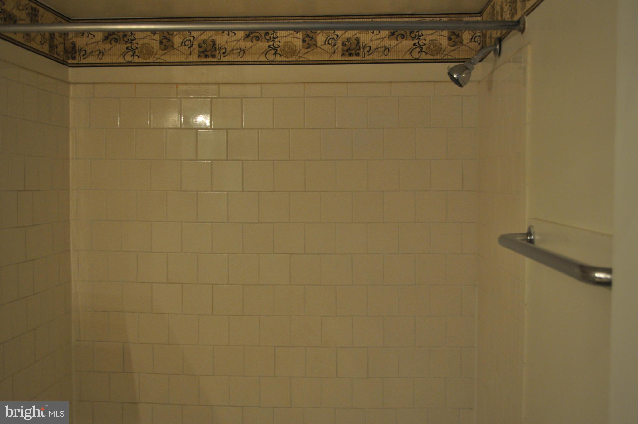 WOODLAKE TOWERS - Residential Lease