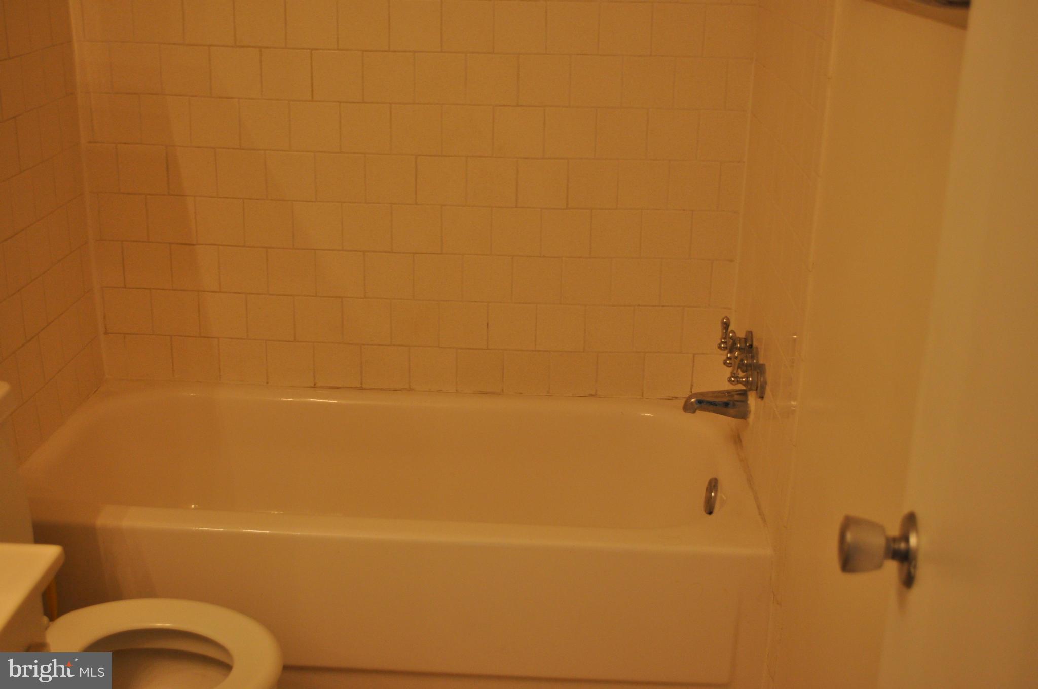 WOODLAKE TOWERS - Residential Lease