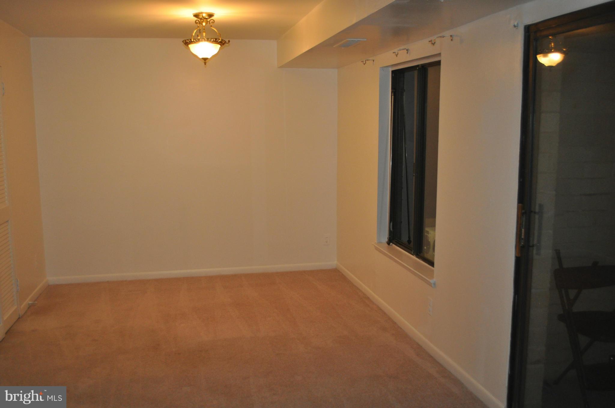 WOODLAKE TOWERS - Residential Lease