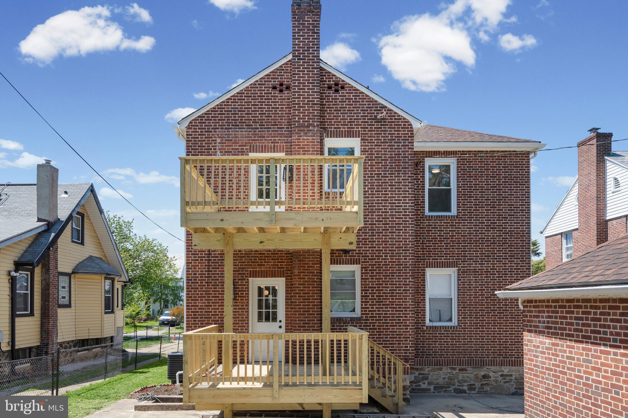 ASHBURTON HISTORIC DISTRICT - Residential