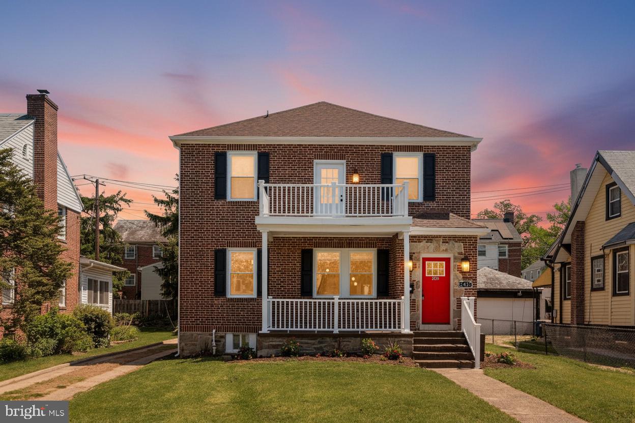 ASHBURTON HISTORIC DISTRICT - Residential