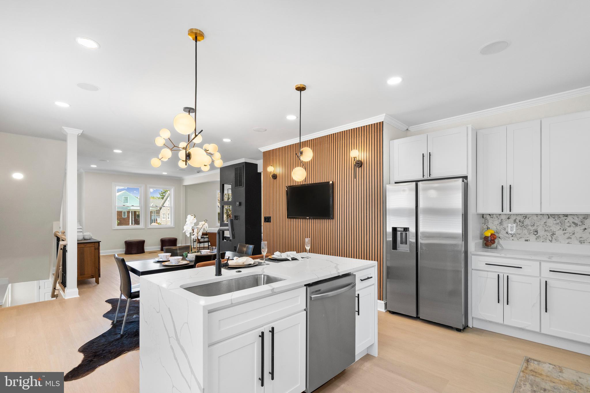 ASHBURTON HISTORIC DISTRICT - Residential