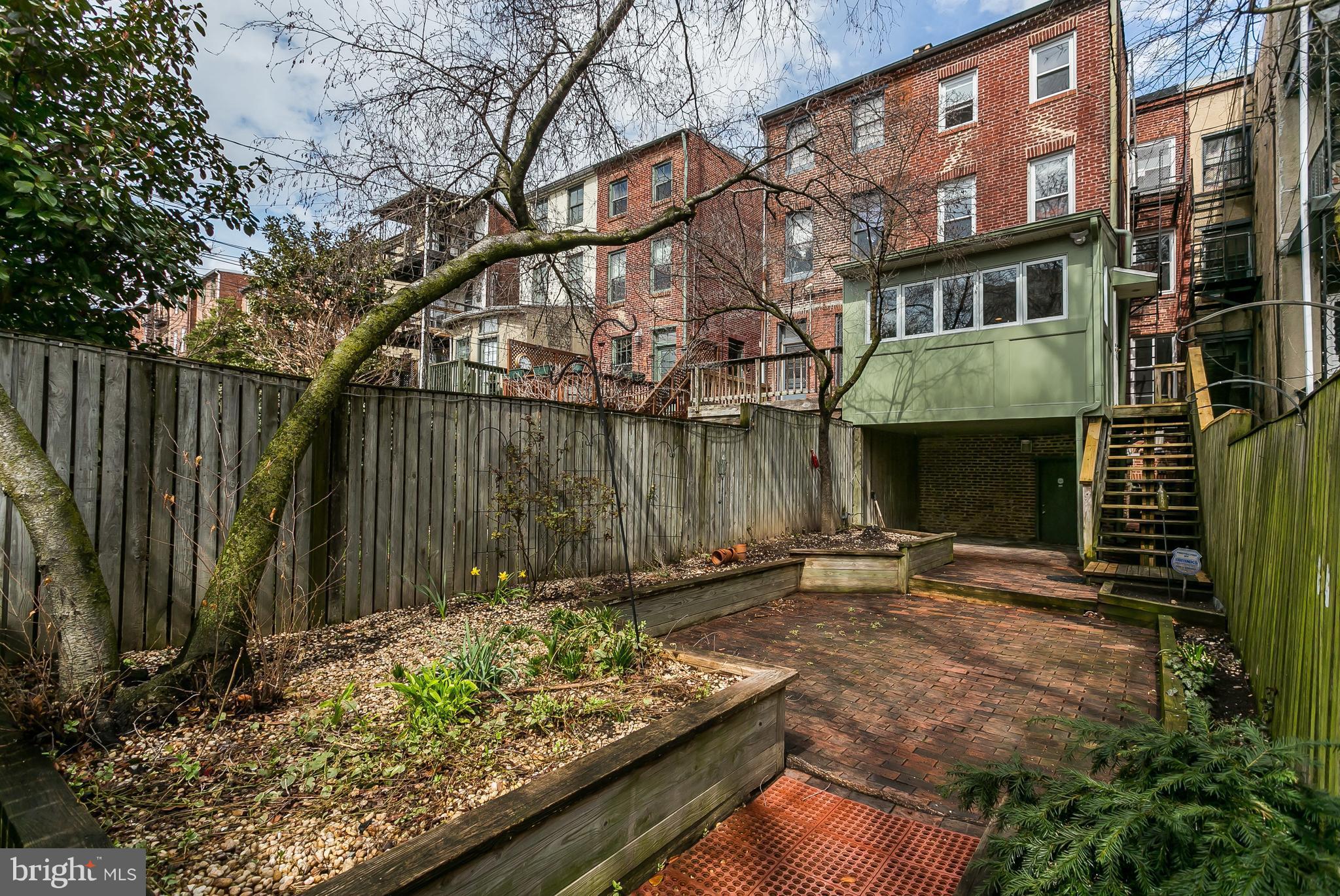 BOLTON HILL HISTORIC DISTRICT - Residential Income