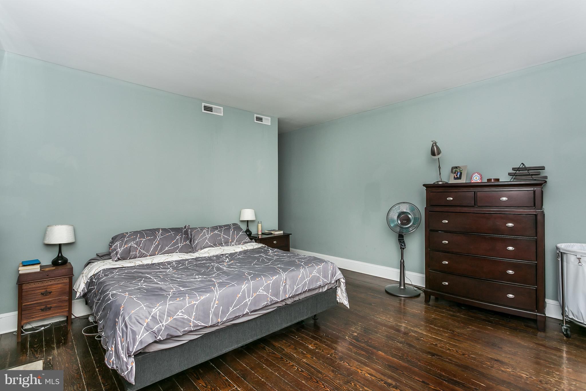 BOLTON HILL HISTORIC DISTRICT - Residential Income