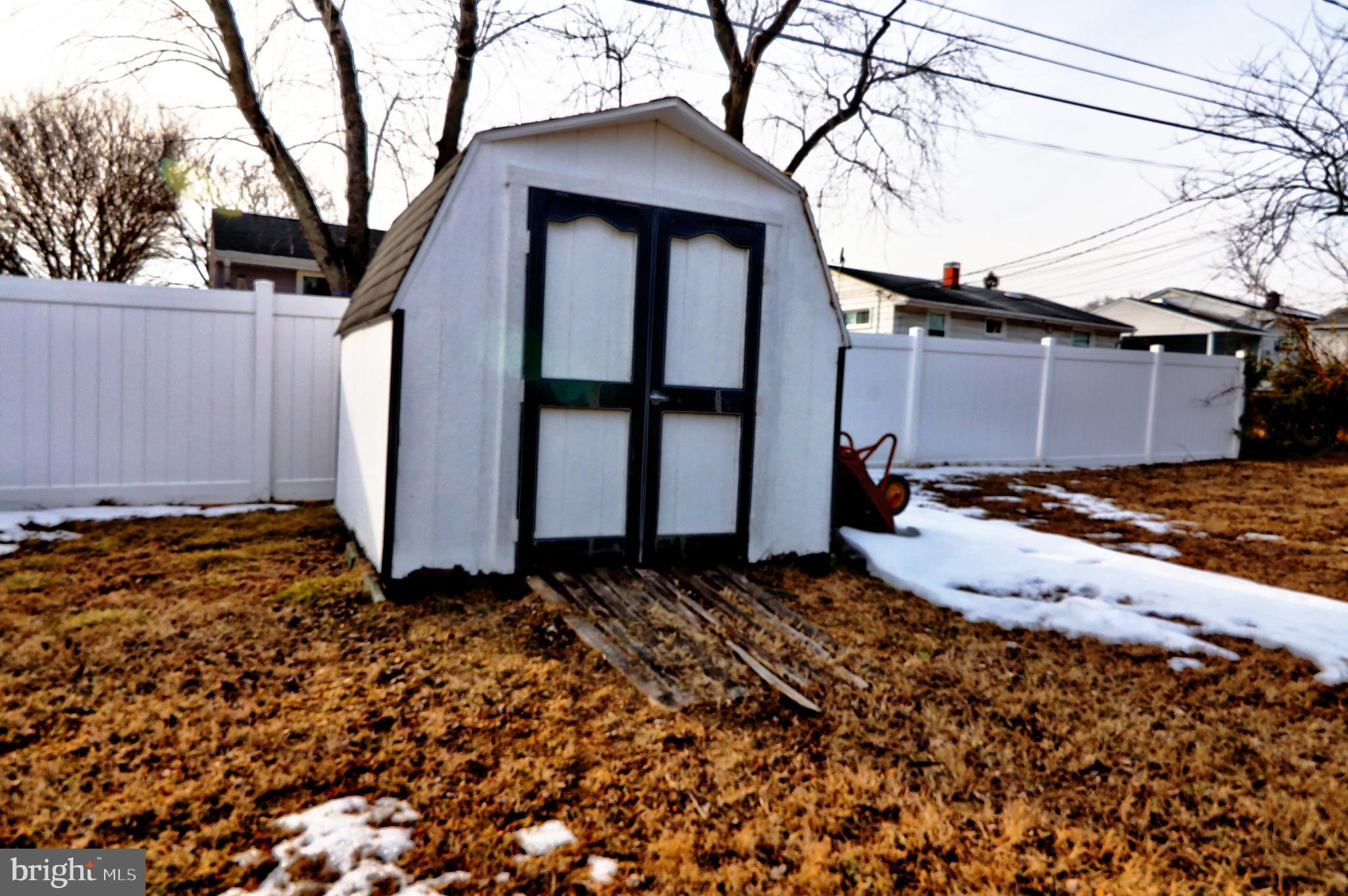 NORTH WELLHAM - Residential