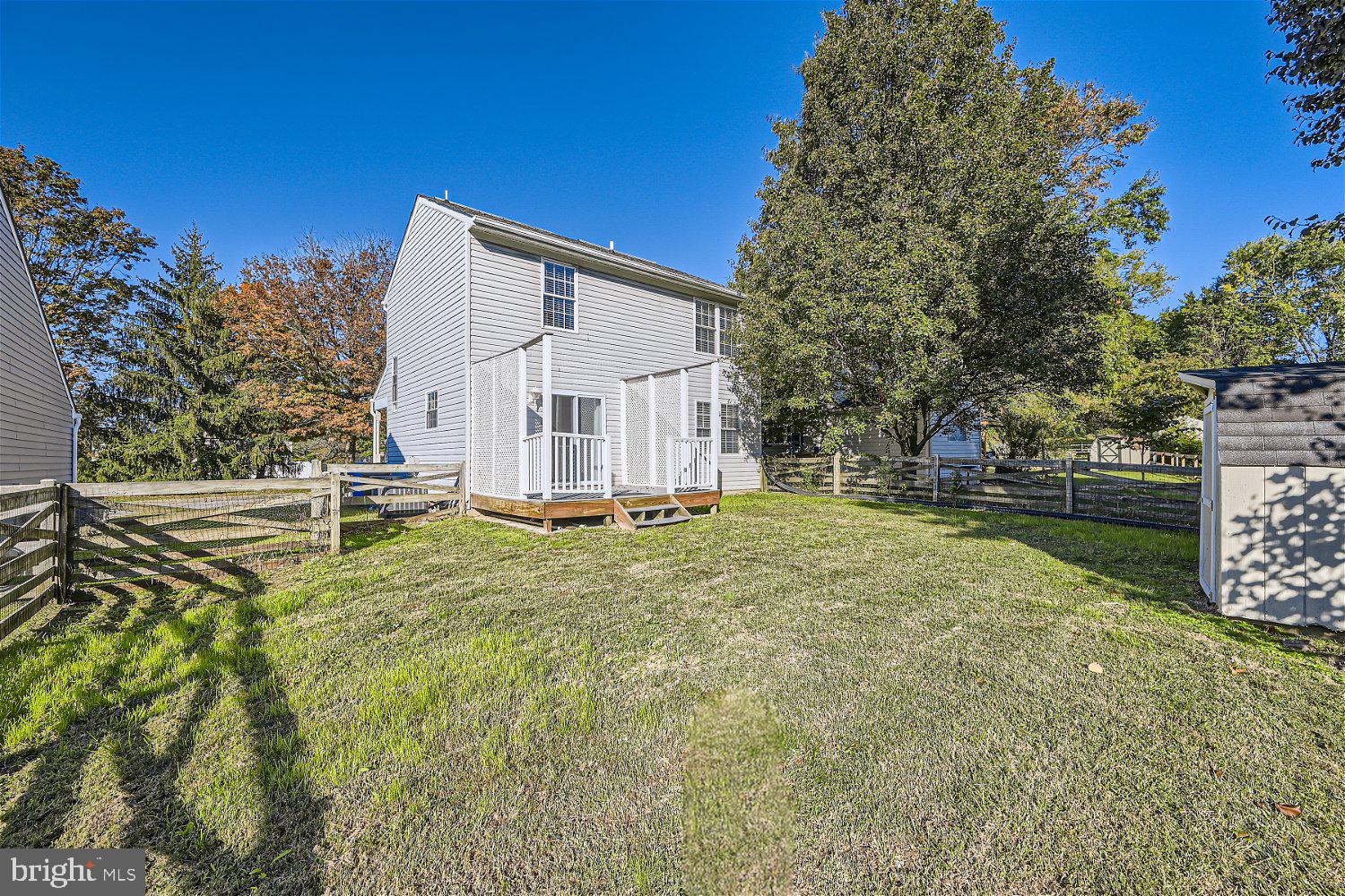 RIVERSIDE PARK - Residential