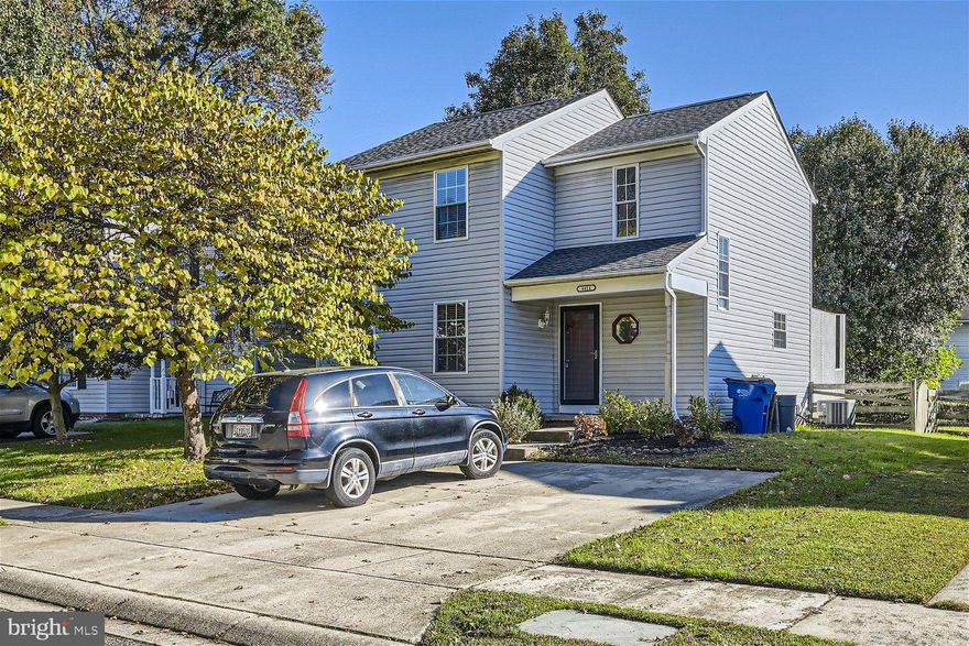 Pride of ownership shows ! This Adorable 3 bedrooms 2.5 bath Colonial located at top of Cul de sac, is located in the sought after community of Riverside. Recent updates include new kitchen with white shaker cabinets, new countertops, new stainless appliances over sized pantry,  remodeled half bath   &  spacious dining area. Sliders open to maintenance free deck , a fenced  yard and a  shed. Luxury vinyl plank on all three floors, freshly painted- plantation blinds, new roof 2019, HWH 2022, updated full baths &  the LL offers extra closets , built-ins( tenants utilized as 4th bedroom) & full bath.  Laundry room with Samsung  w/d(functional but are older(as is).  Warranty included until Jan 30th, 2024. From my primary residence to an investment/rental for the last 15 years,  i welcome you to the neighborhood!
 So many improvements over the last 7 years, I am confident you will enjoy your new home!