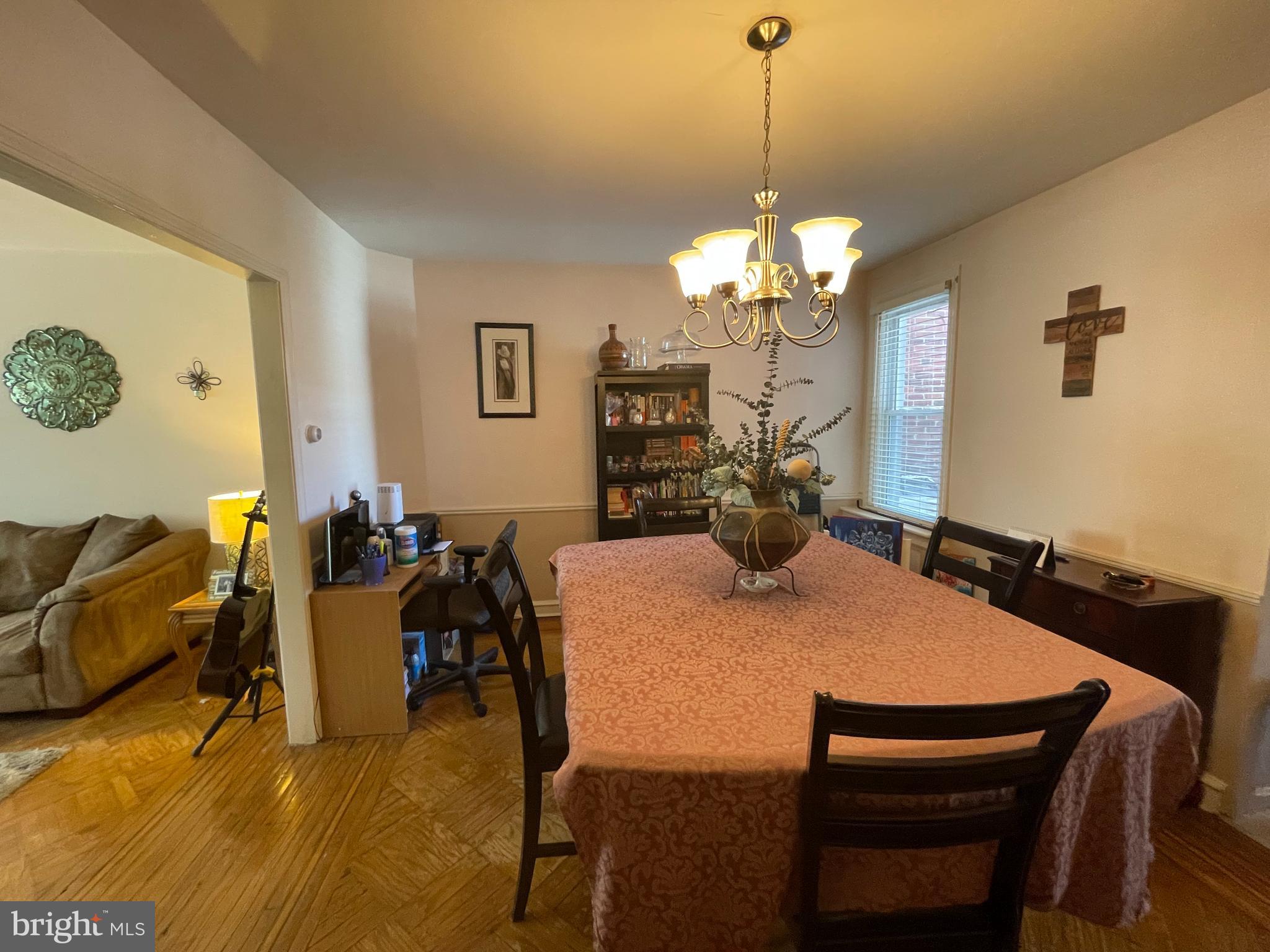 MAYFAIR (WEST) - Residential