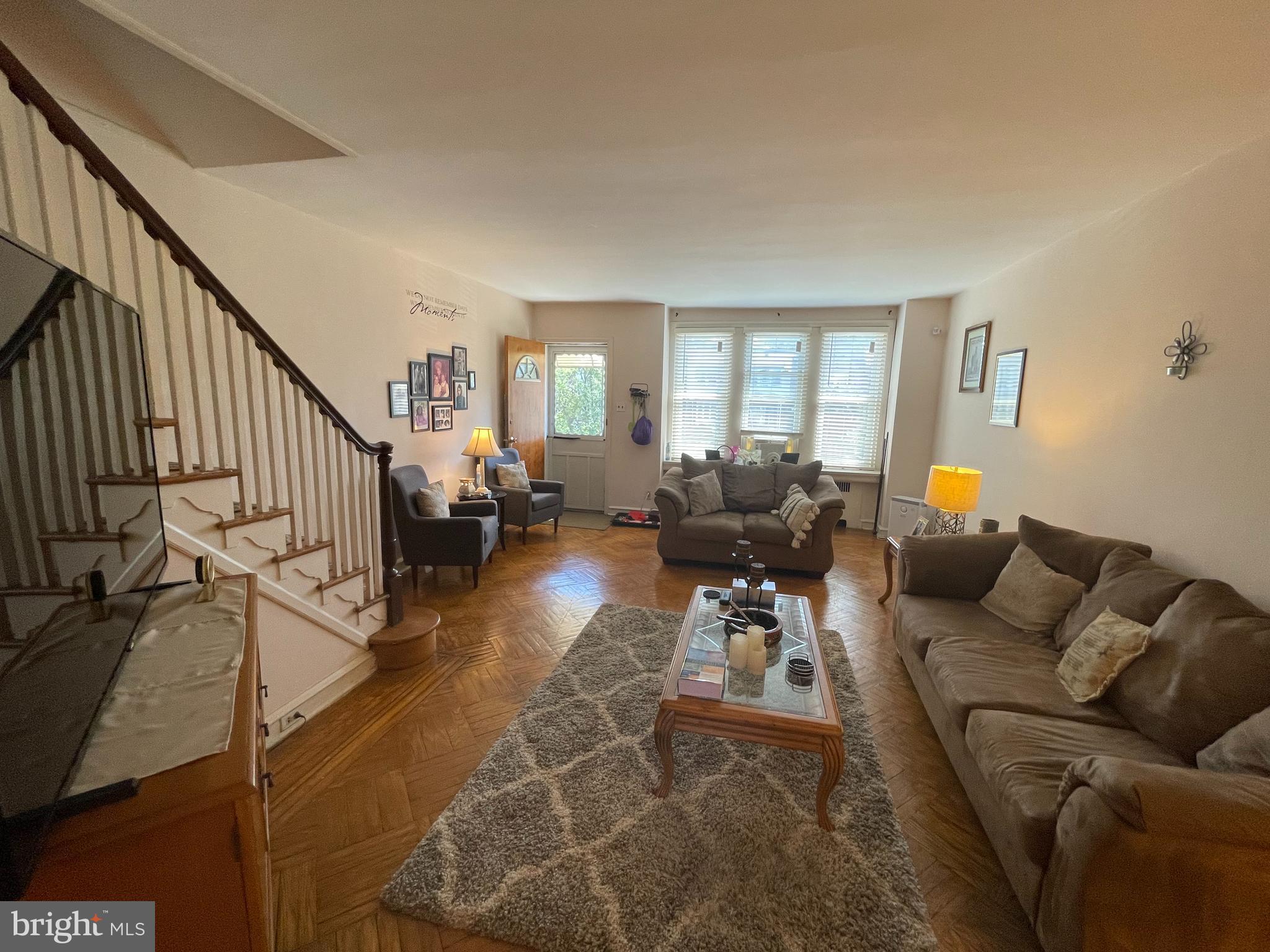 MAYFAIR (WEST) - Residential