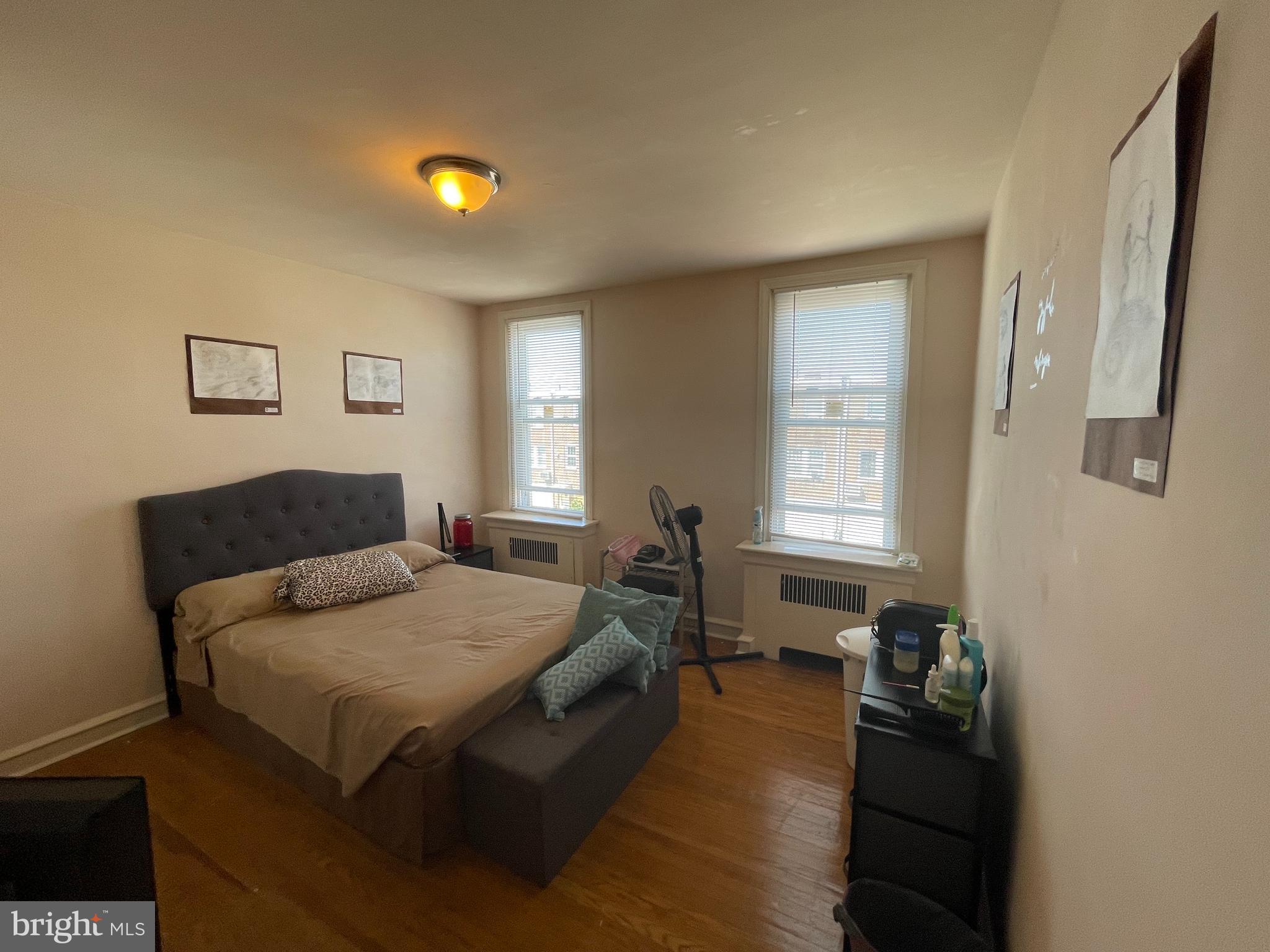 MAYFAIR (WEST) - Residential