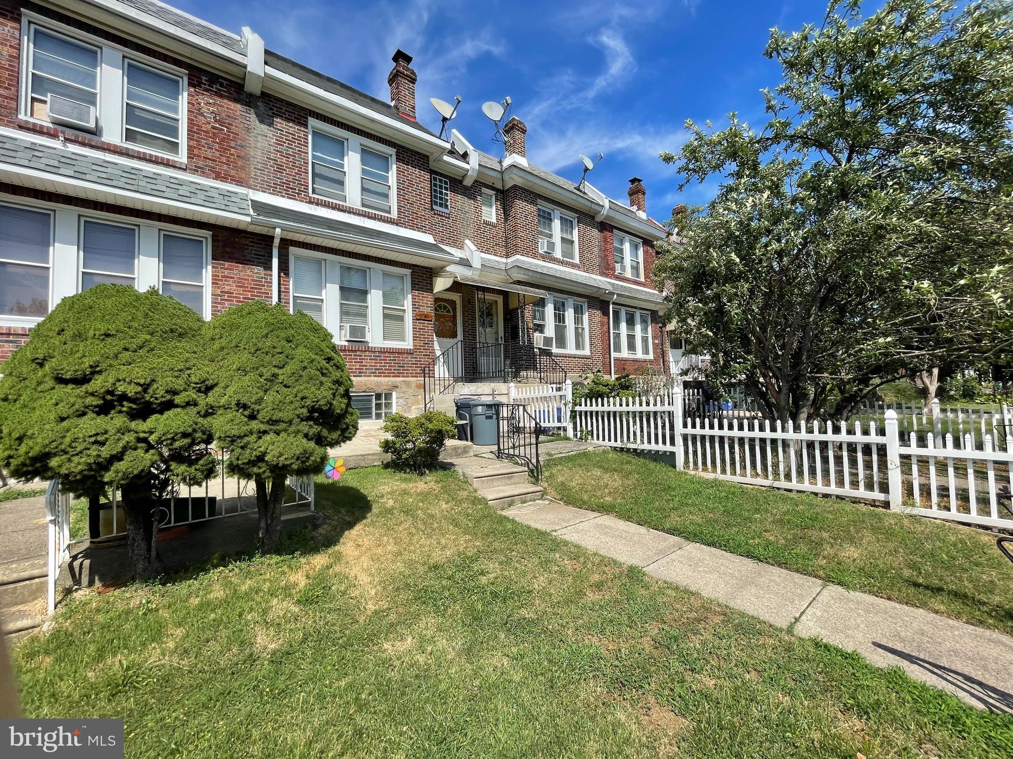 MAYFAIR (WEST) - Residential