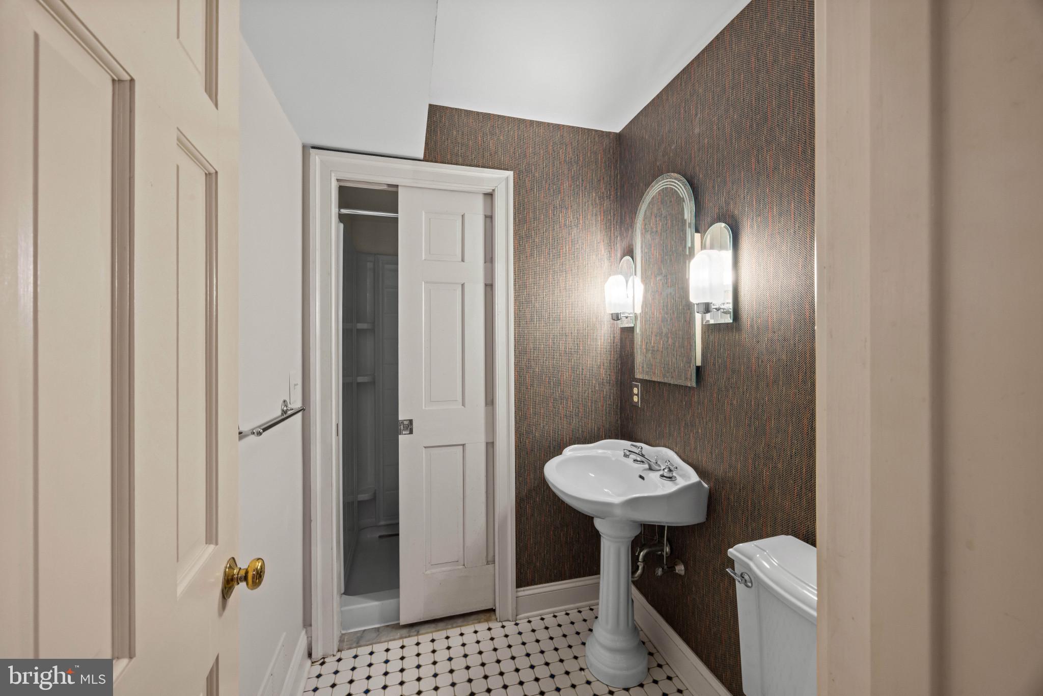 RUGBY HALL ESTATES - Residential