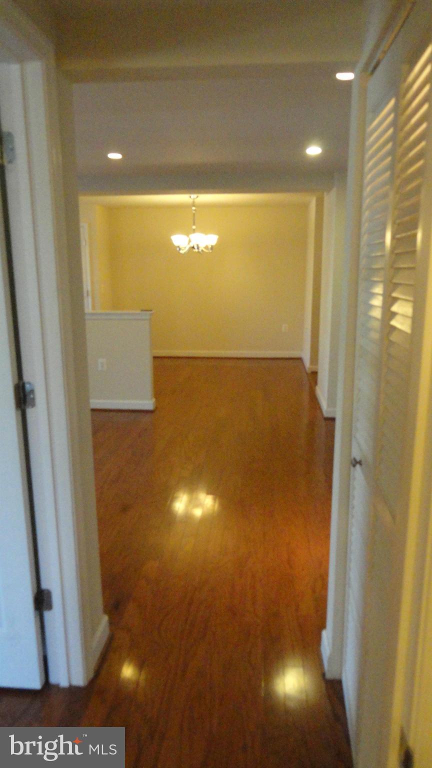 WEST VILLAGE OF SHIRLINGTON - Residential Lease