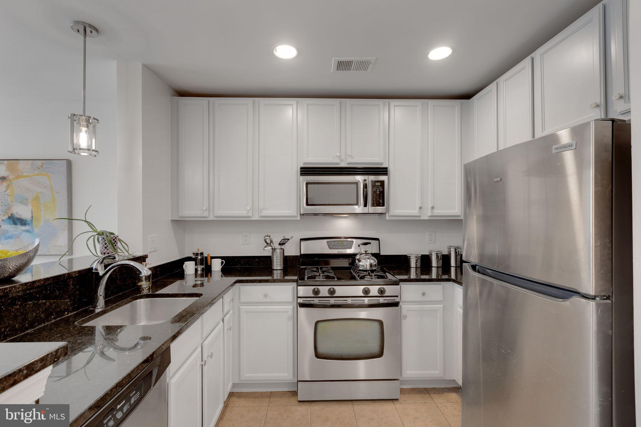2665 PROSPERITY AVENUE 6