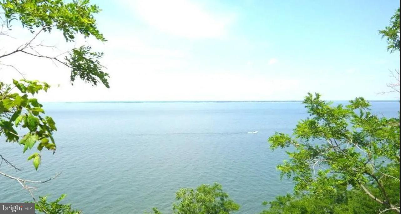 STRATFORD HARBOUR - Residential Lease