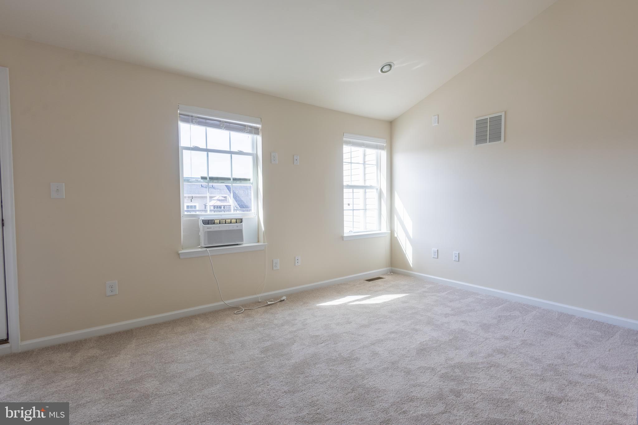 ELKRIDGE TOWN CENTER - Residential Lease