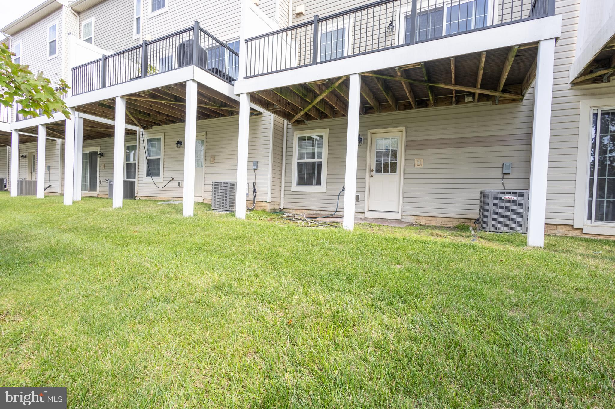 ELKRIDGE TOWN CENTER - Residential Lease