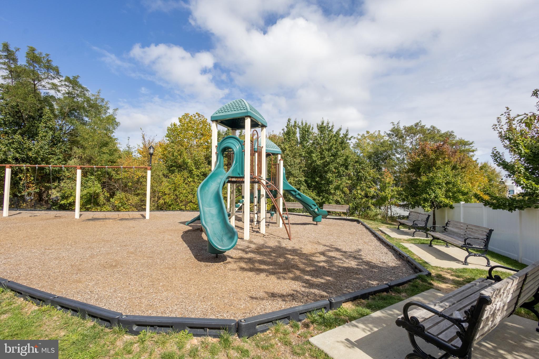 ELKRIDGE TOWN CENTER - Residential Lease