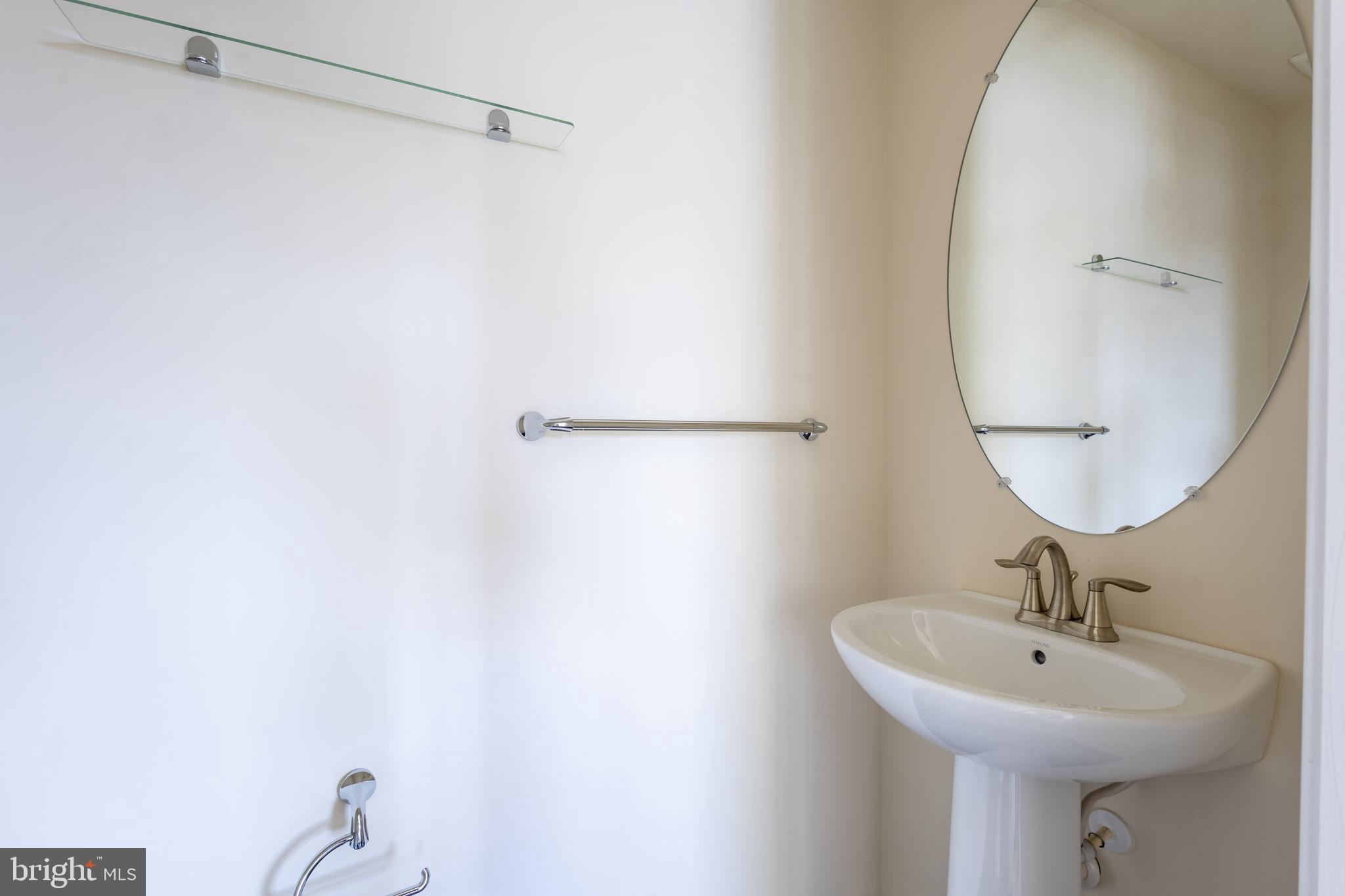 ELKRIDGE TOWN CENTER - Residential Lease