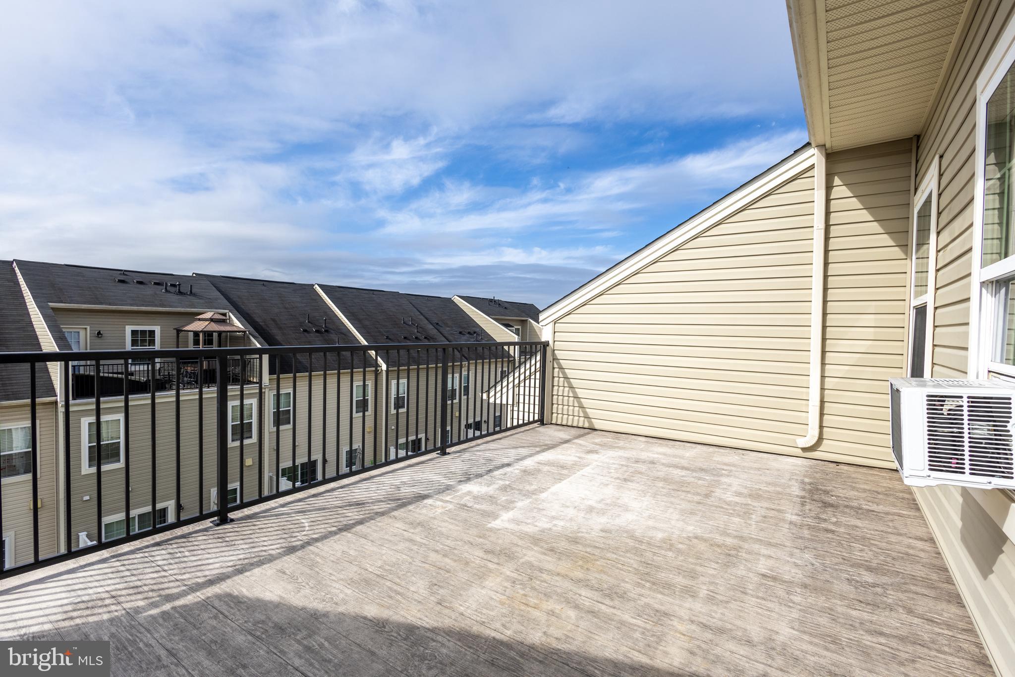 ELKRIDGE TOWN CENTER - Residential Lease