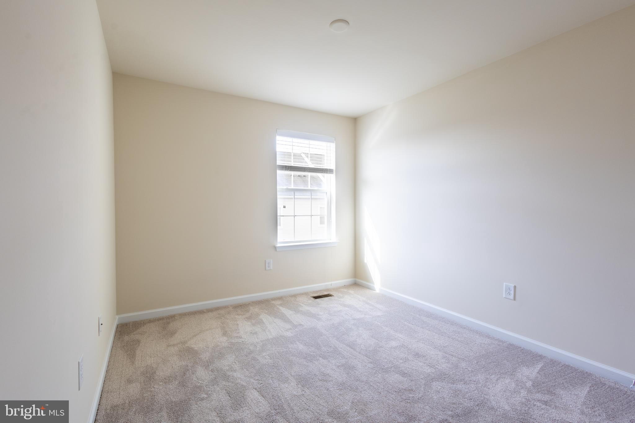 ELKRIDGE TOWN CENTER - Residential Lease