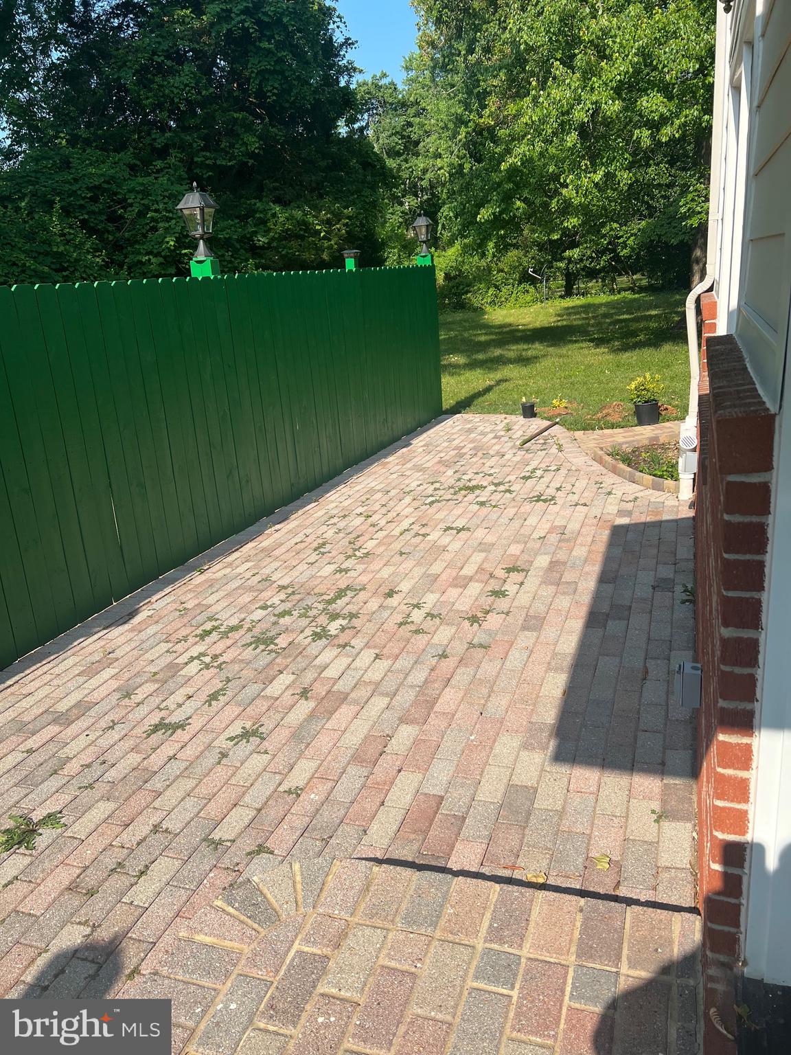 BRISTOW - Residential Lease