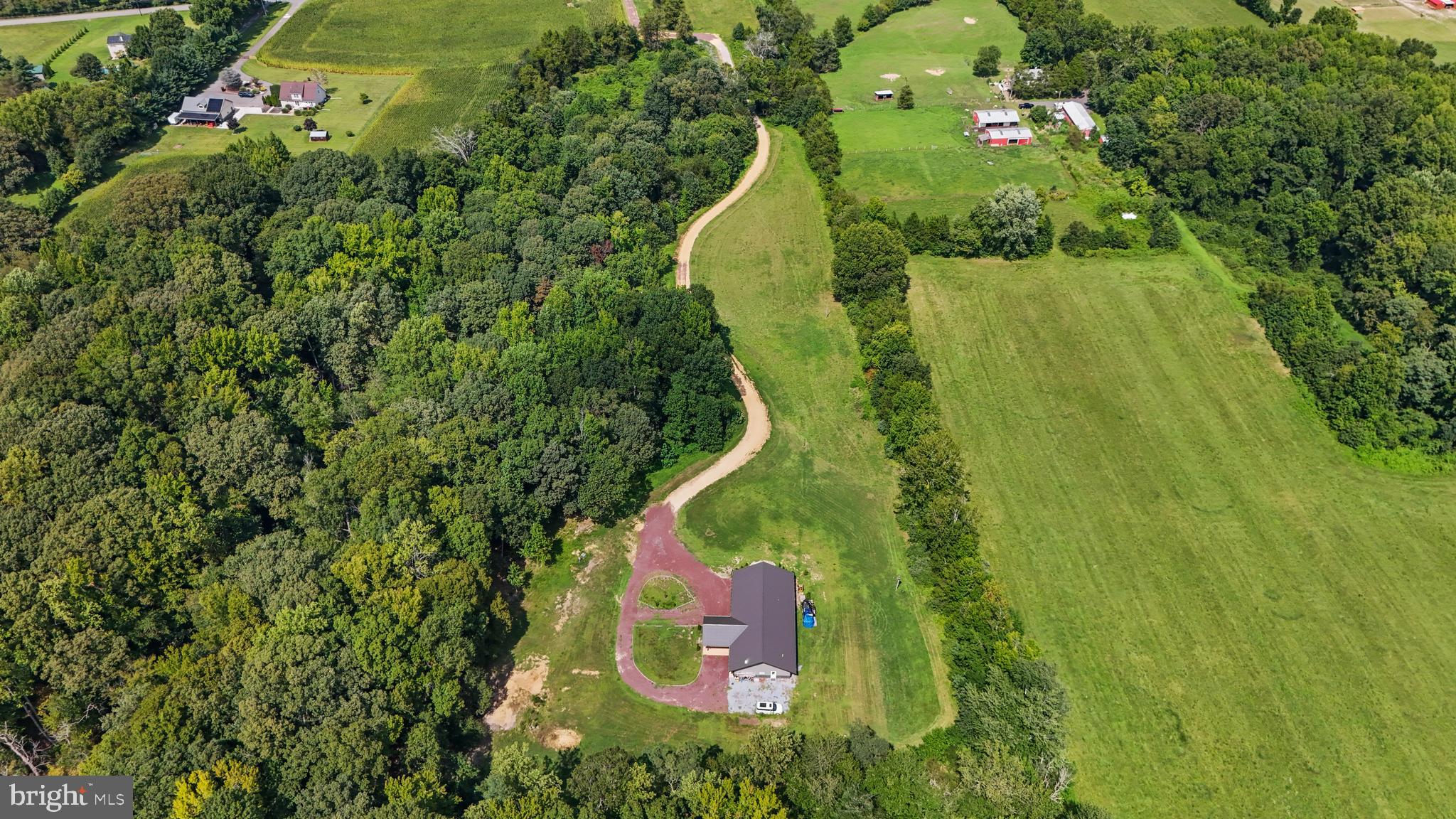 179 QUAKER NECK RD