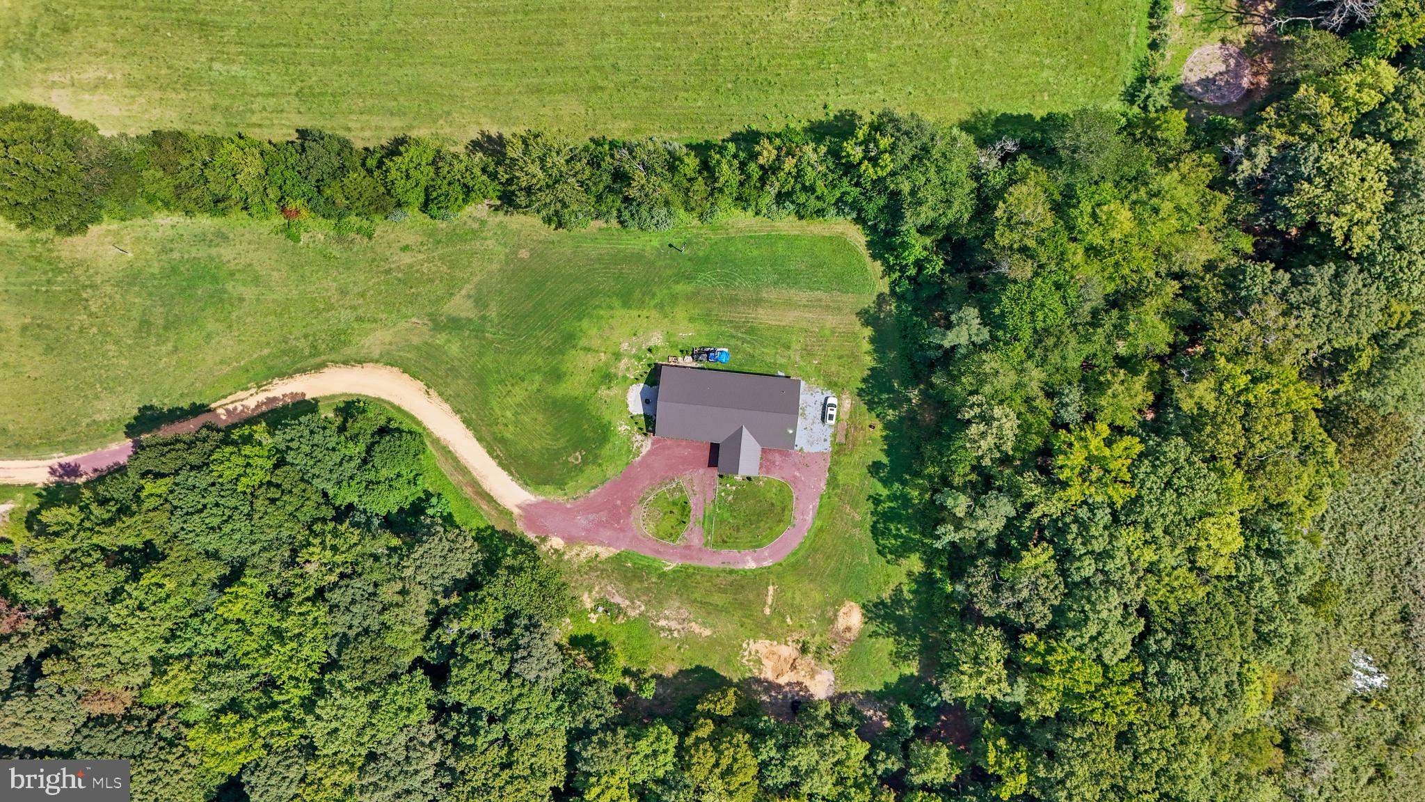 179 QUAKER NECK RD