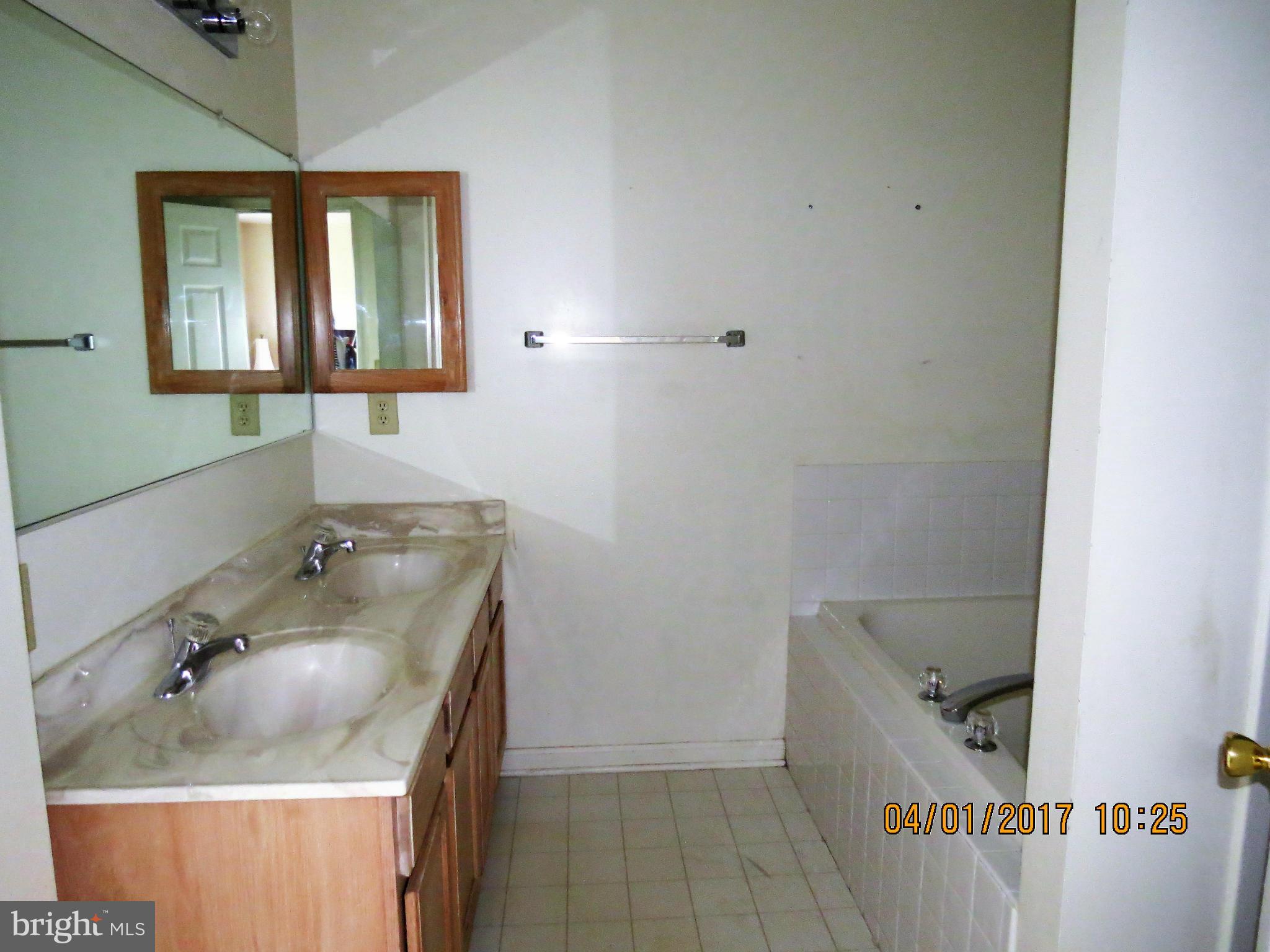 FOREST HEIGHTS - Residential