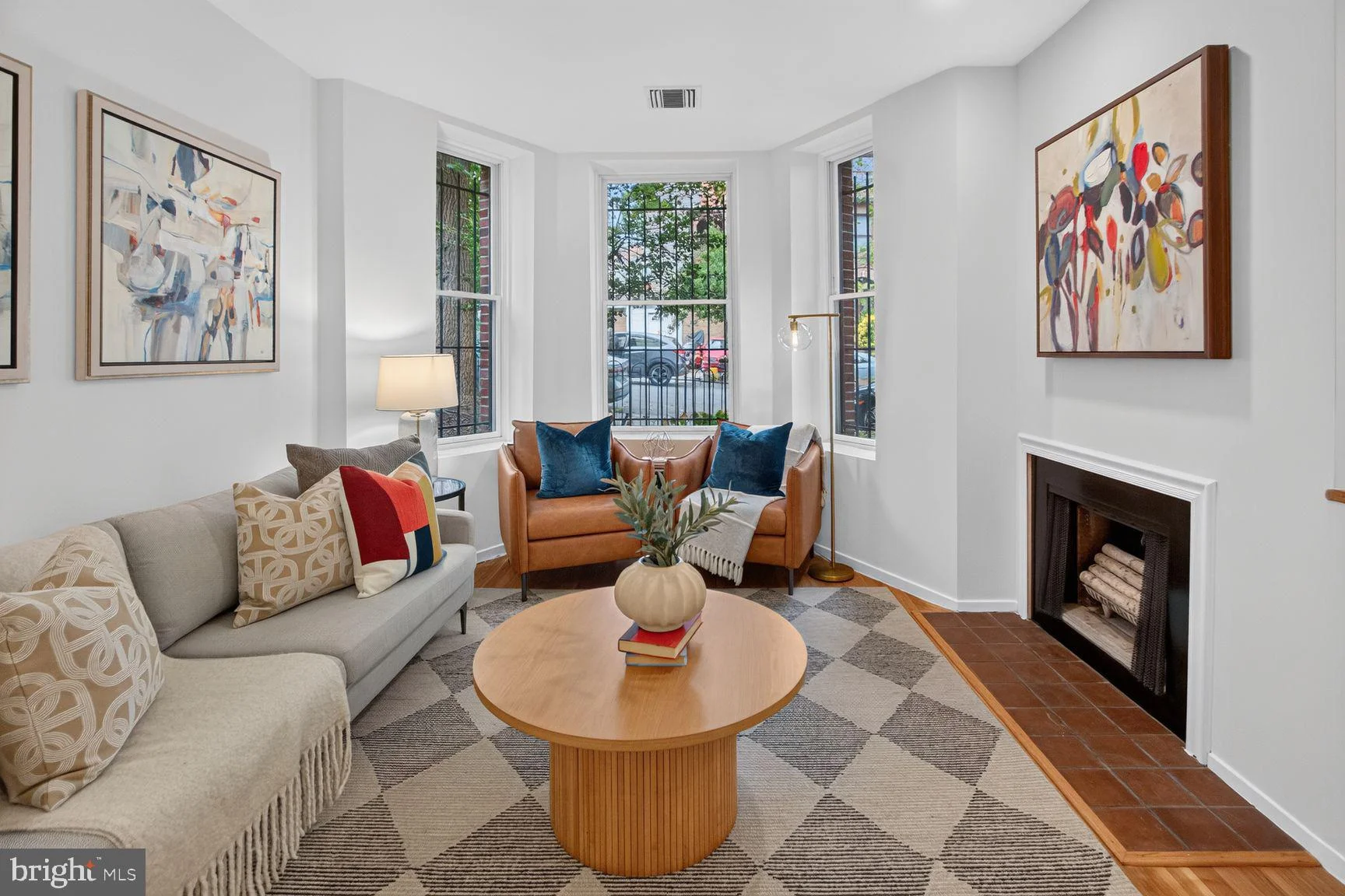 2038 18th Street NW Unit 101, Washington, DC 20009