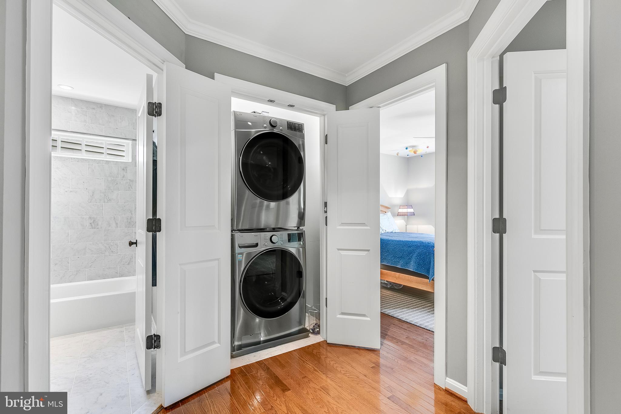 QUAKER HILL - Residential