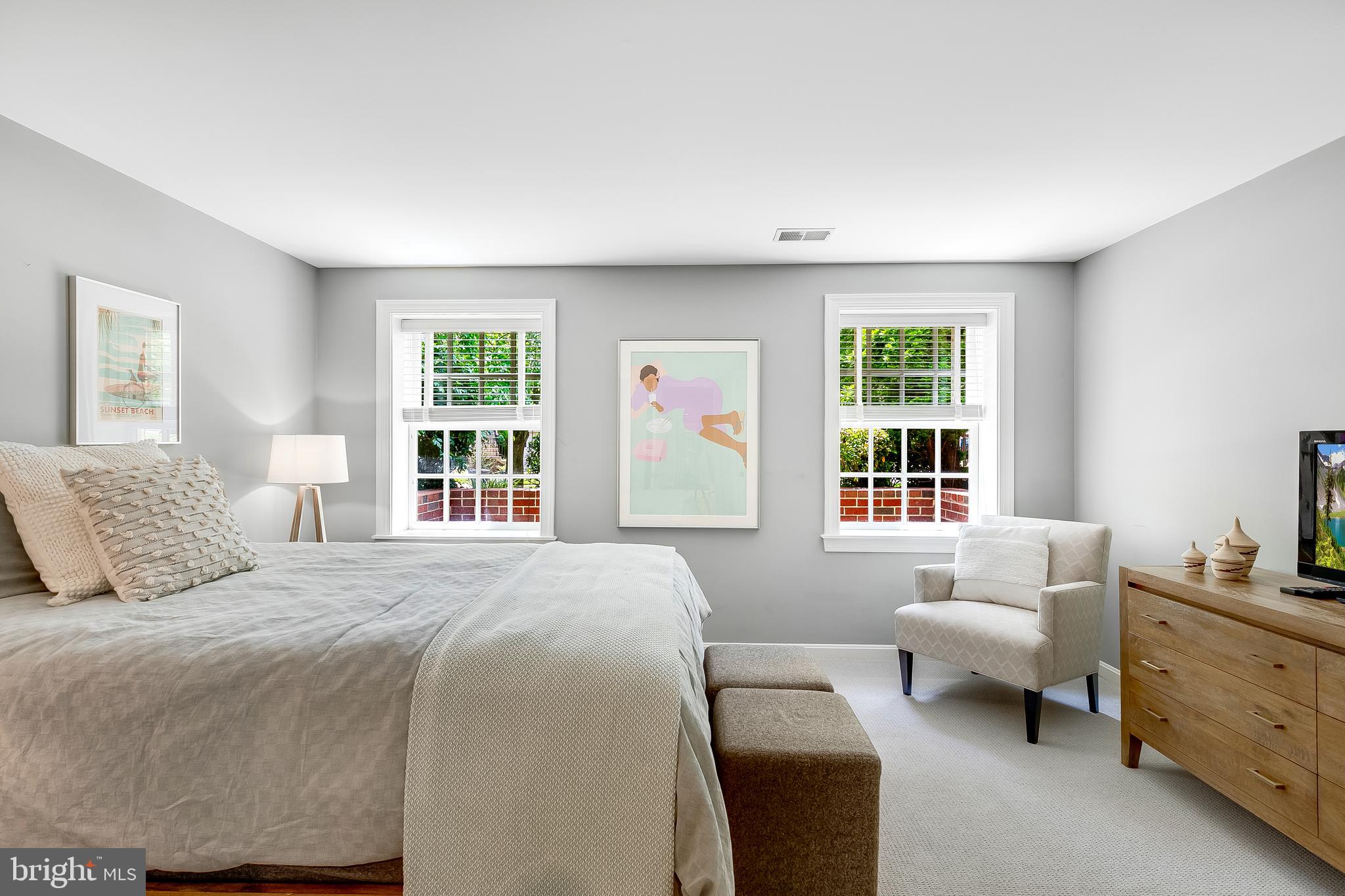 QUAKER HILL - Residential