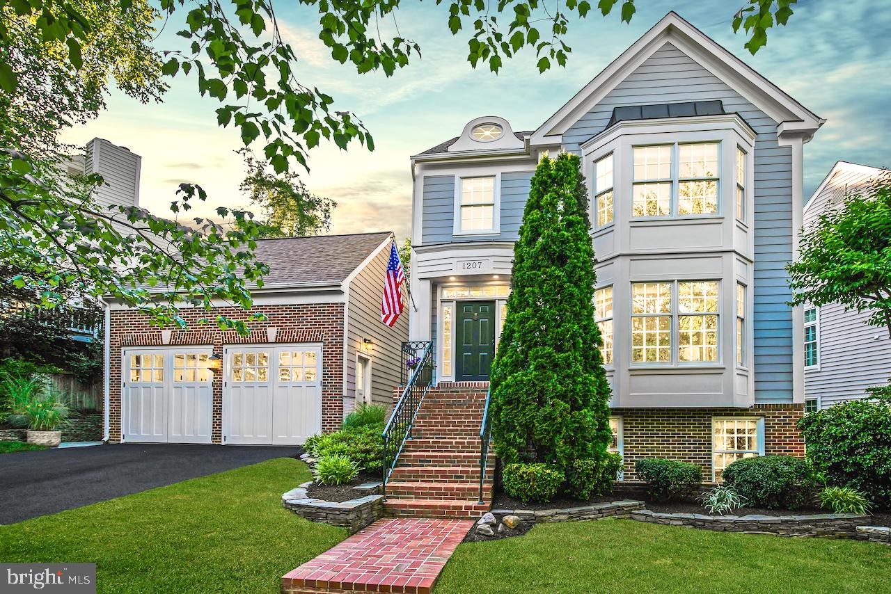 QUAKER HILL - Residential