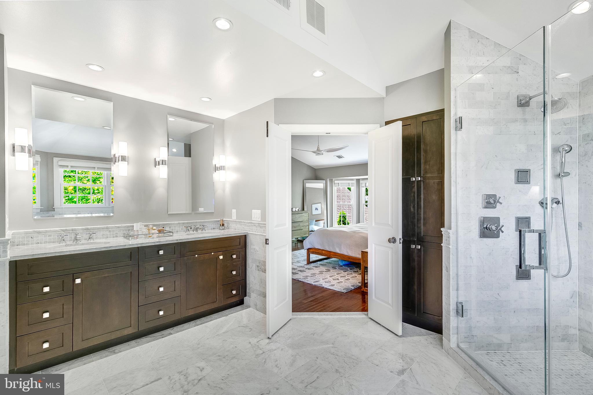 QUAKER HILL - Residential