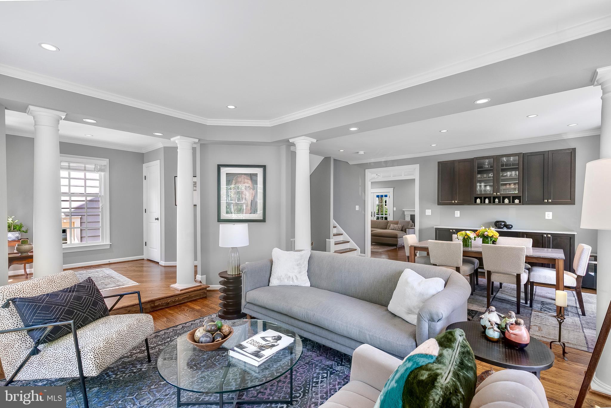 QUAKER HILL - Residential