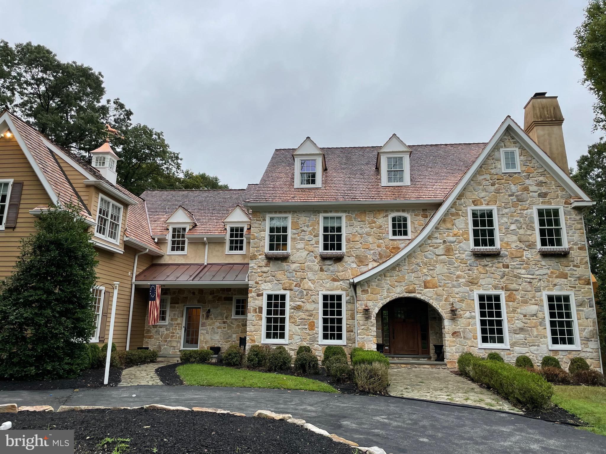 2300 OLD SENTINEL TRAIL