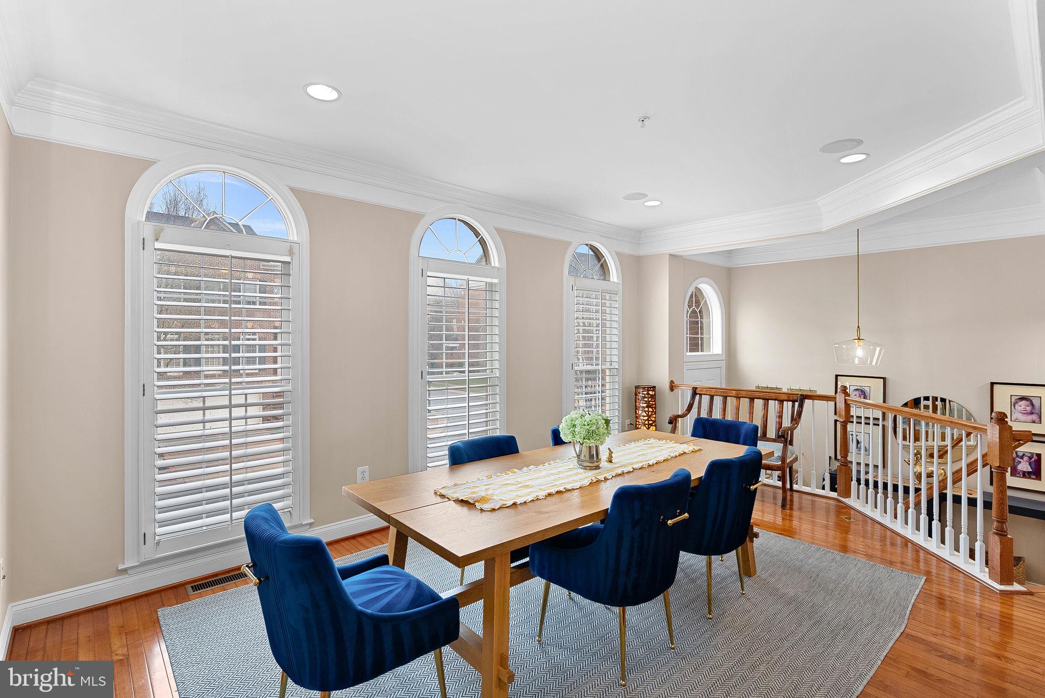 RIVER CREEK - Residential