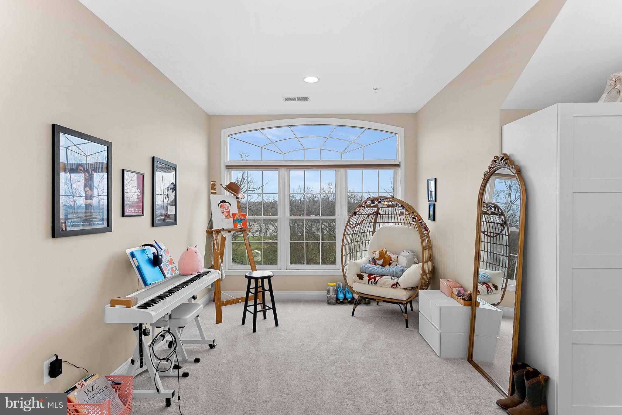 RIVER CREEK - Residential