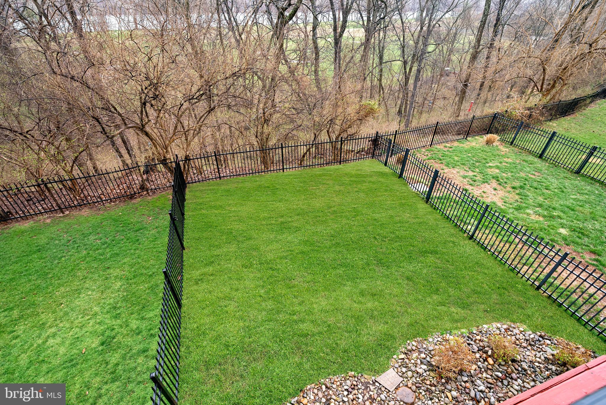 RIVER CREEK - Residential