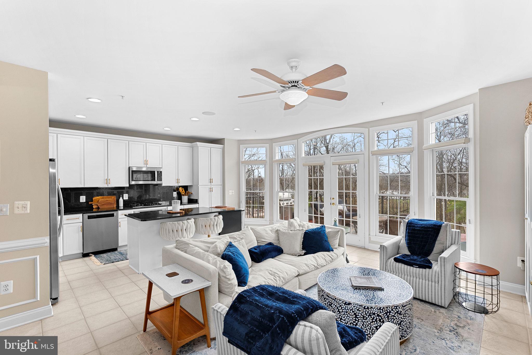 RIVER CREEK - Residential