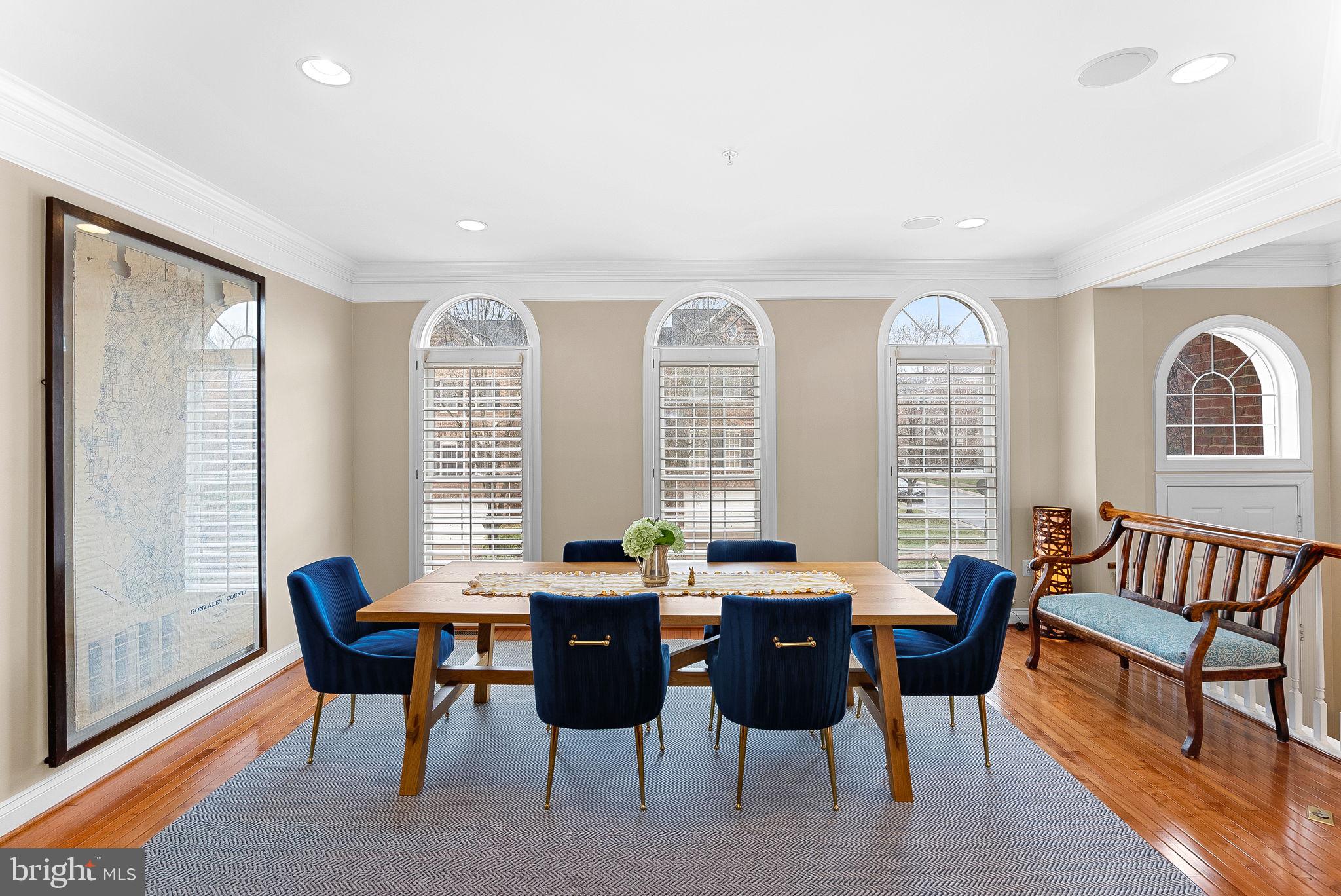 RIVER CREEK - Residential