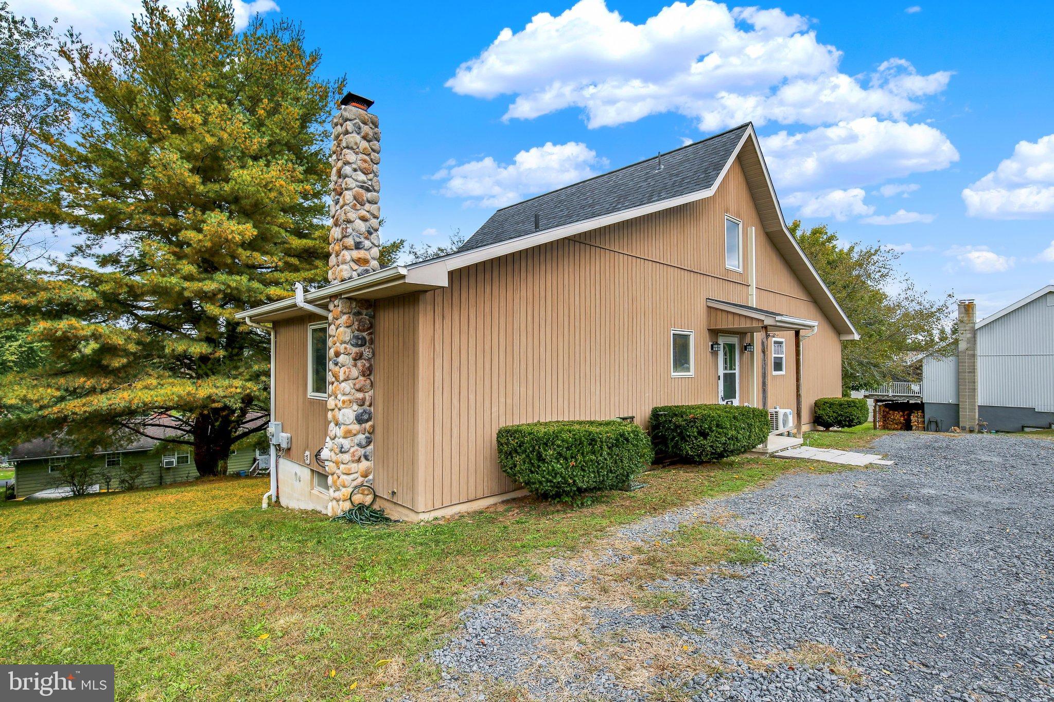 203 HATCHET COVE