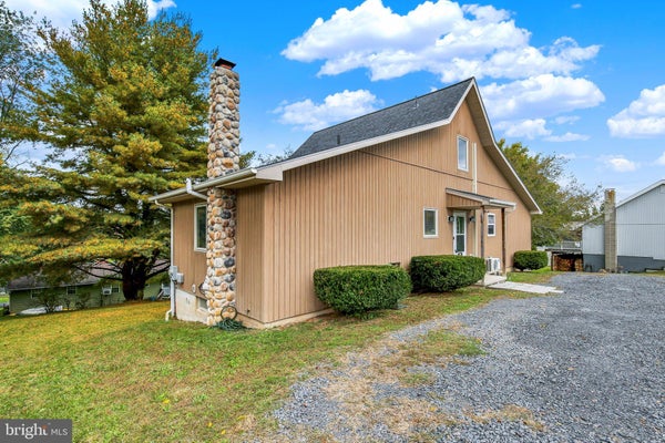 203 HATCHET CV, AUBURN, PA 17922 - Image 3da829fb97cd457237c02a3be4b49ab1/1375609068
