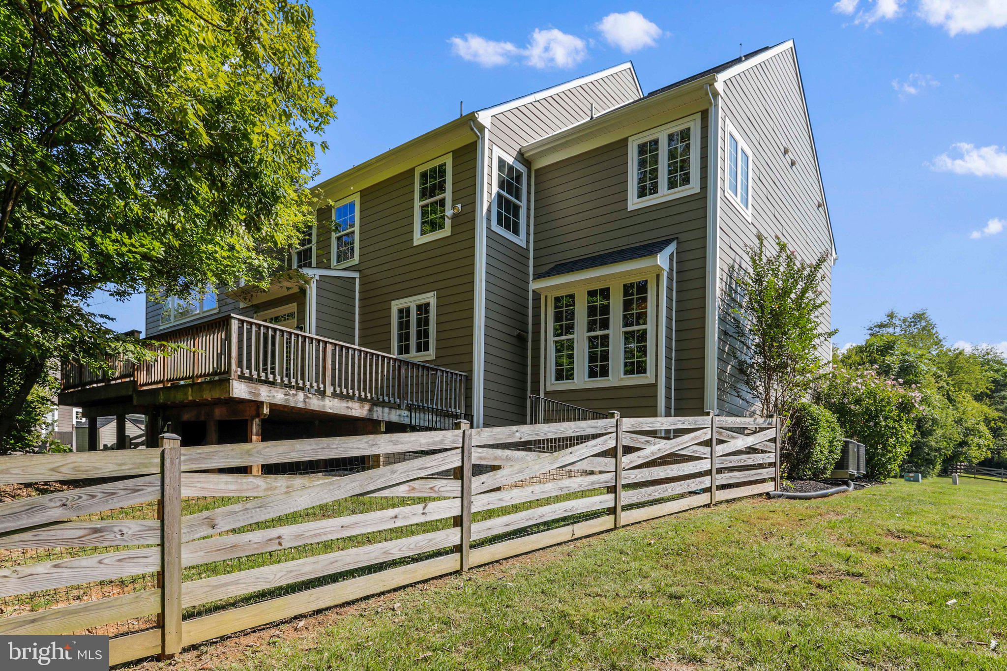 THE POINT - Residential