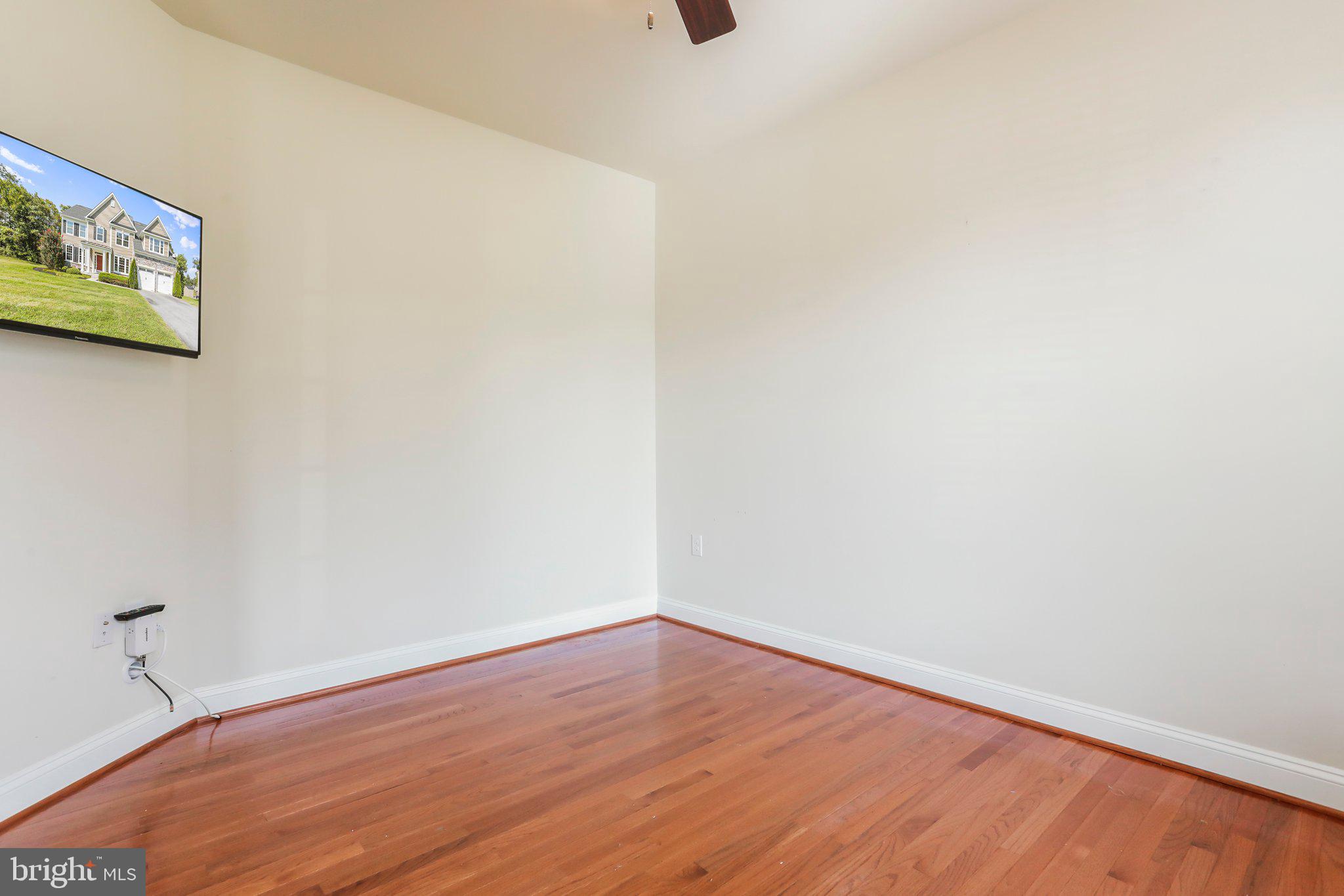 THE POINT - Residential