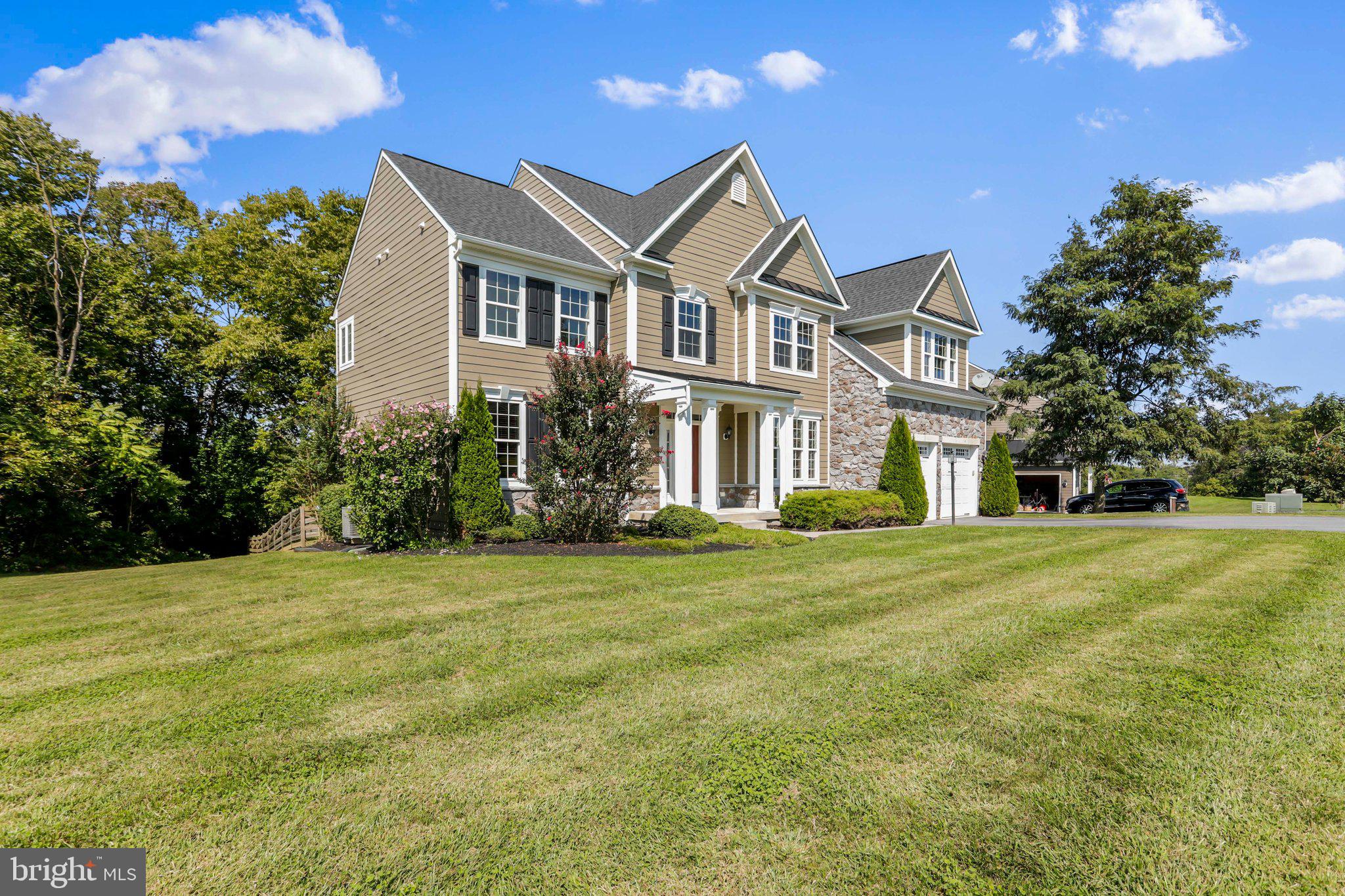 THE POINT - Residential